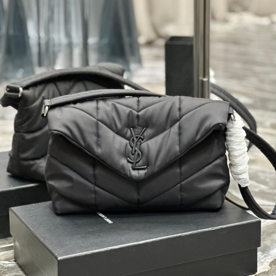 Designer handbag grey – front view