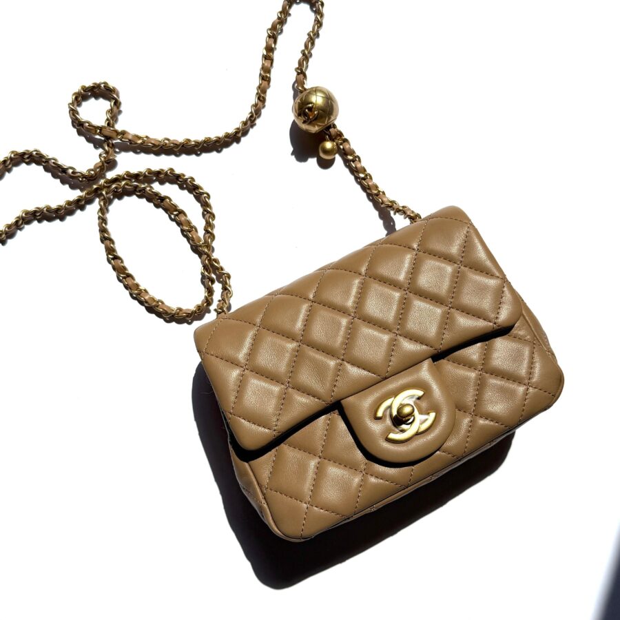 Chanel handbag beige – front view